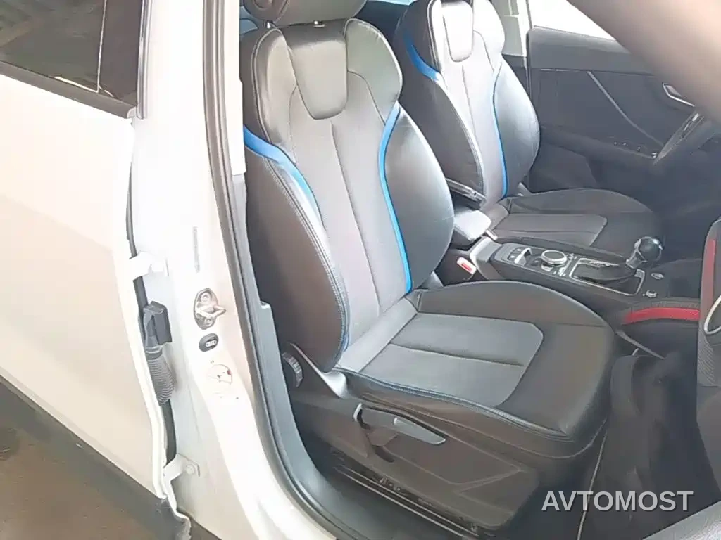 Audi Q2L e-tron 2019 Q2L e-tron Pure Electric Smart Enjoyment — фото 24