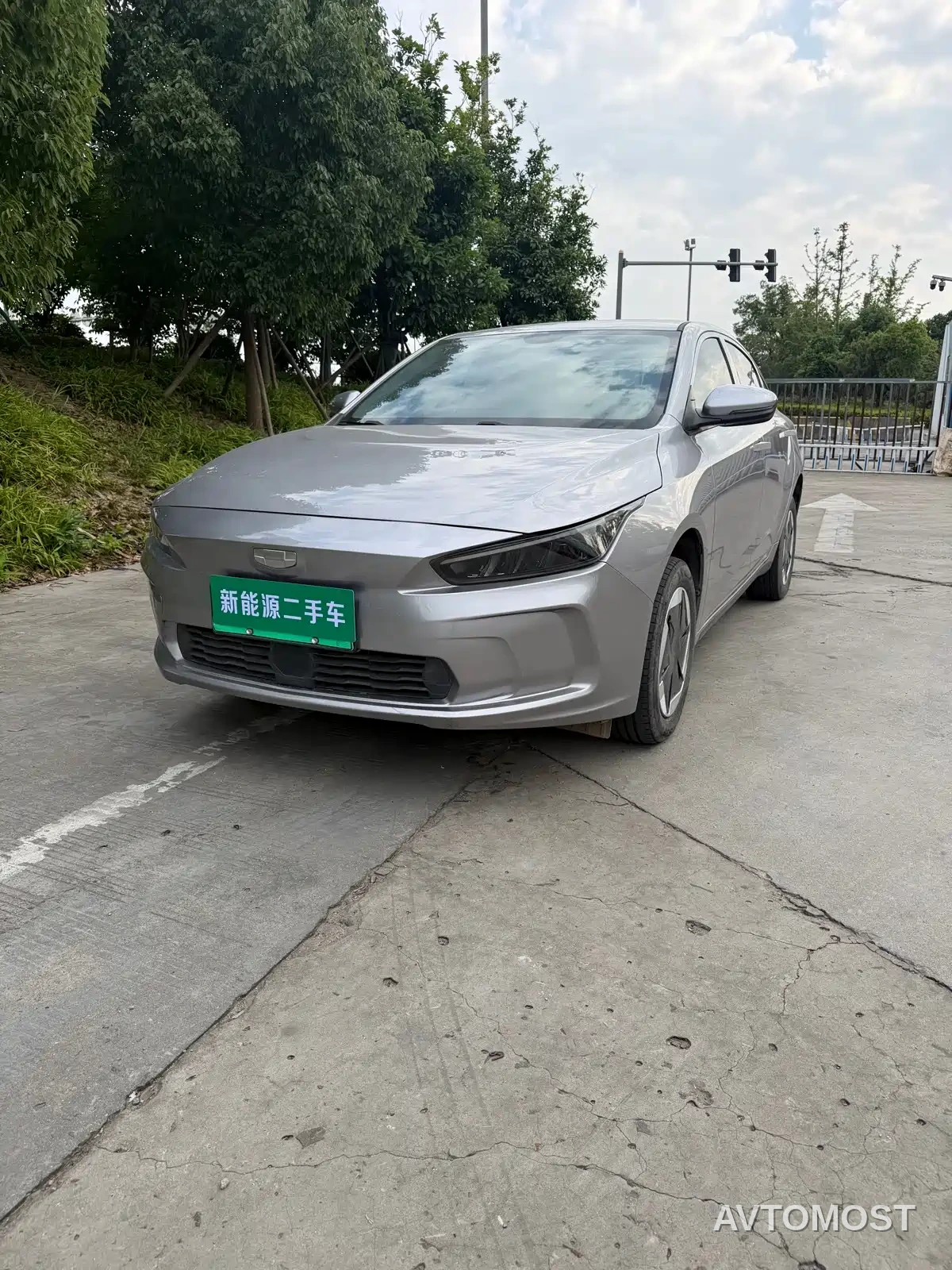 Geely Geometry A 2024 410KM Travel Edition — фото 3