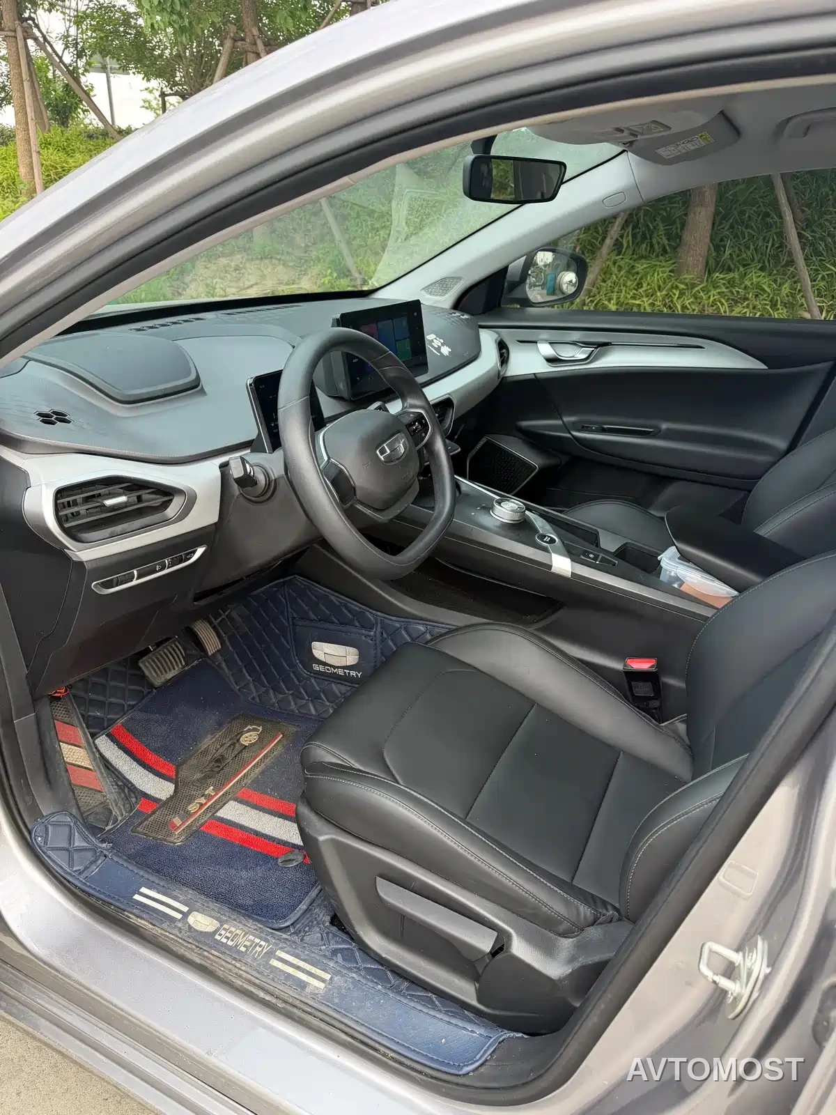 Geely Geometry A 2024 410KM Travel Edition — фото 10