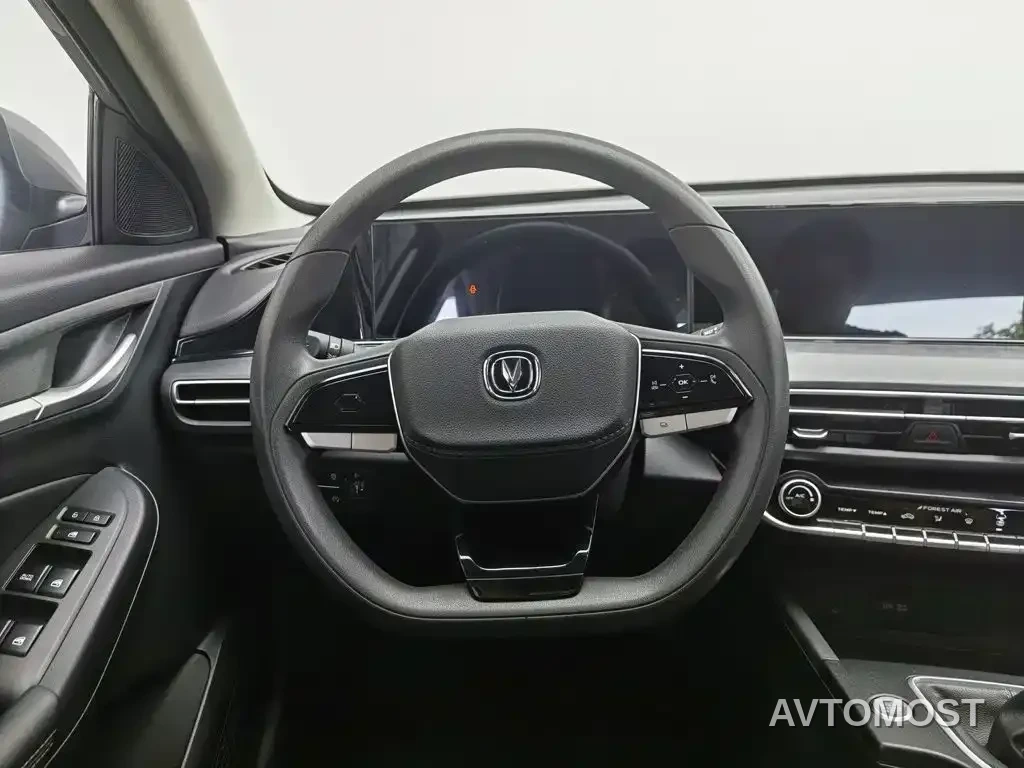 Changan Eado 2022 PLUS 1.6L GDI Manual Elite — фото 9
