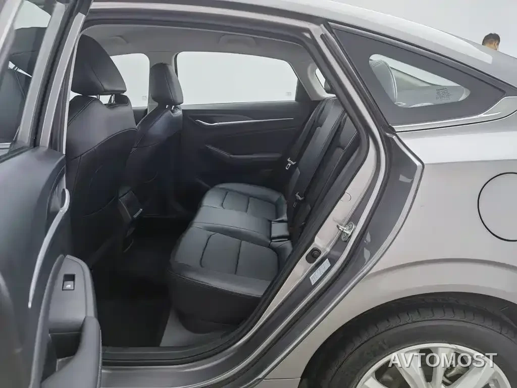 Changan Eado 2022 PLUS 1.6L GDI Manual Elite — фото 13