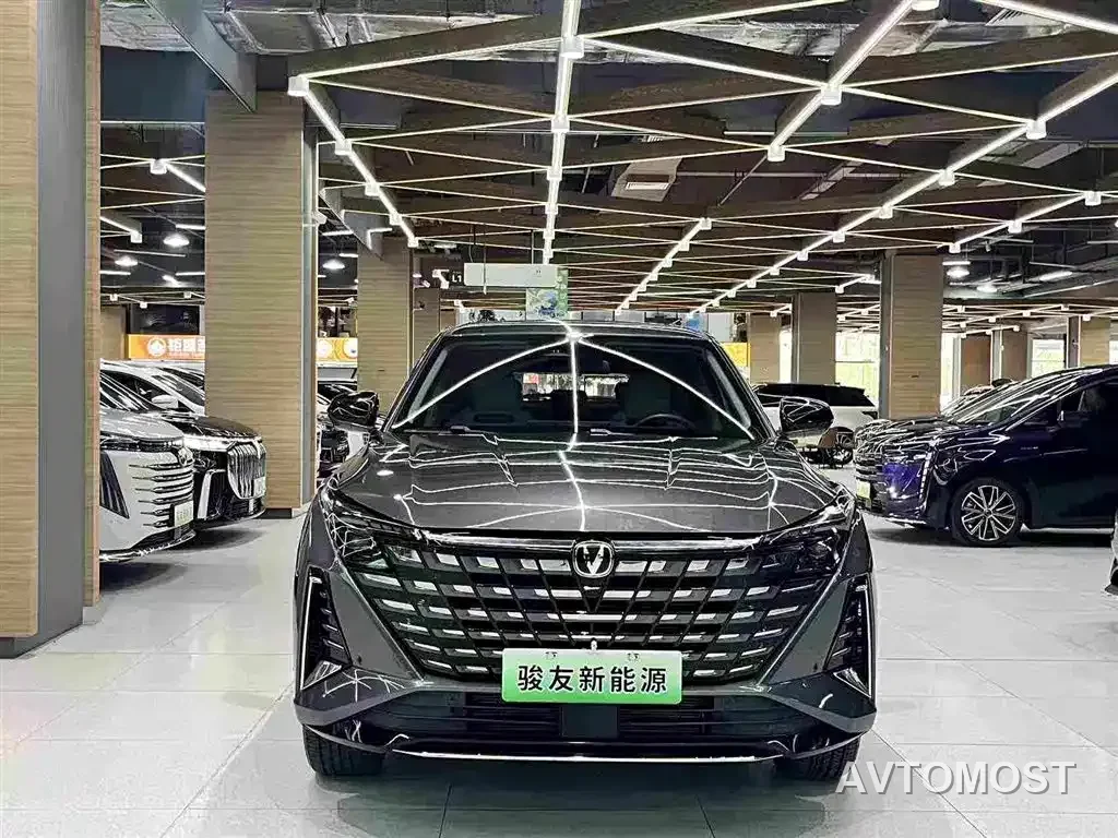 Changan UNI-Z New Energy 2024 Blue Whale Smart Electric iDD 125km Excellence Model — фото 9