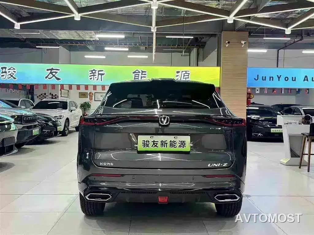 Changan UNI-Z New Energy 2024 Blue Whale Smart Electric iDD 125km Excellence Model — фото 12
