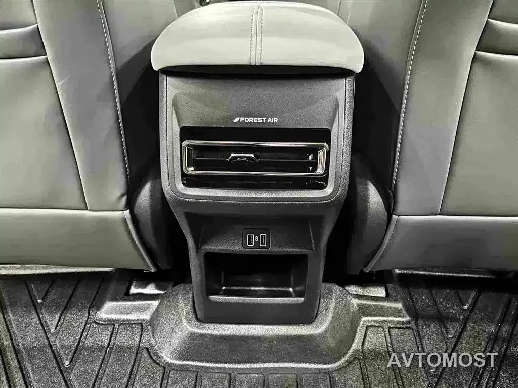 Changan UNI-Z New Energy 2024 Blue Whale Smart Electric iDD 125km Excellence Model — фото 30