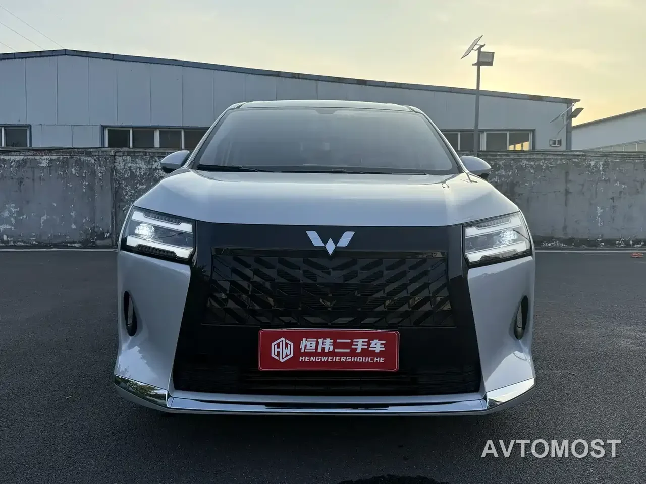 Wuling Motors Xingguang 730 New Energy 2025 Model Plug-in Hybrid Base Version — фото 2