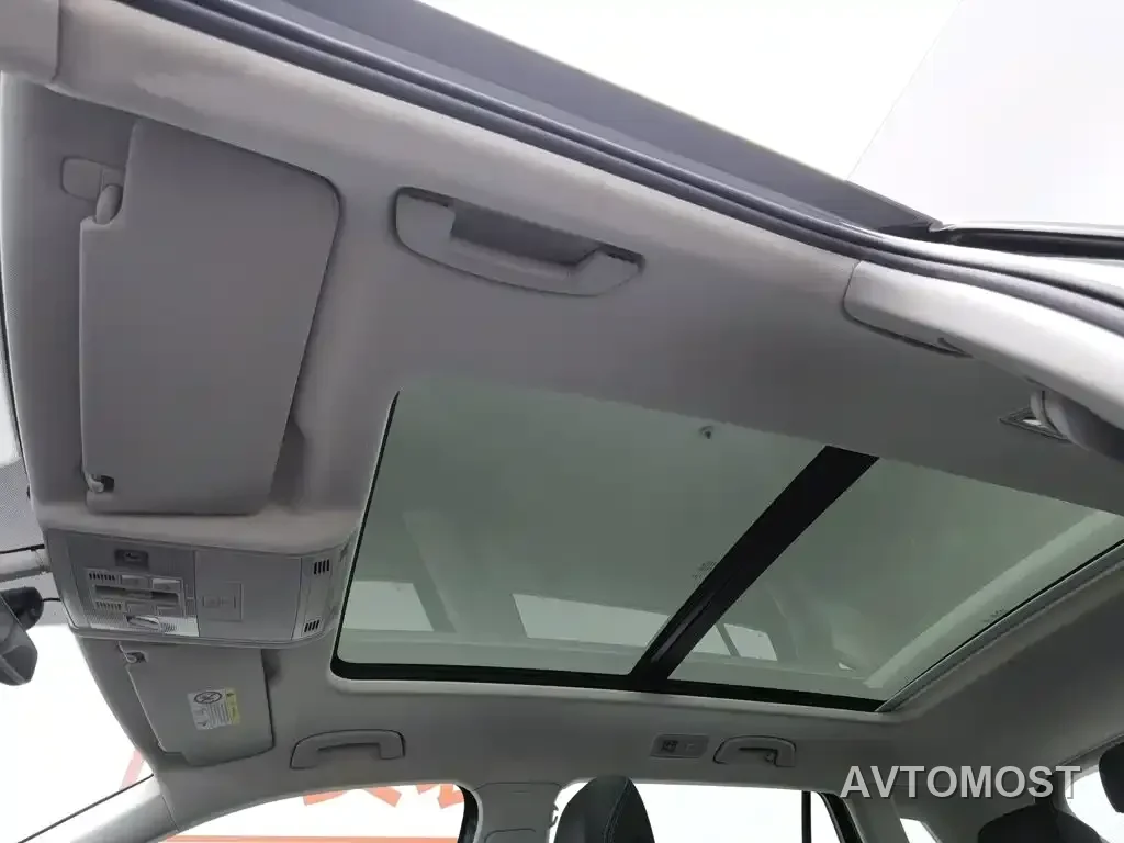 Volkswagen Tayron GTE Plug-in Hybrid 2020 Model 1.4T Luxury — фото 11