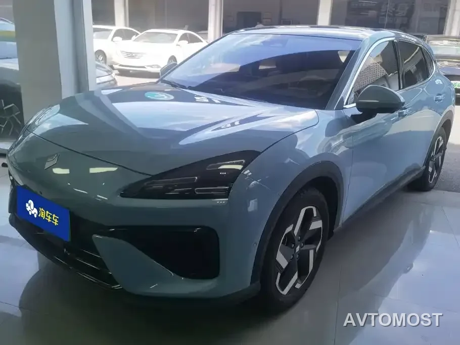 Baojun Yunhai 2024 140km Plug-in Hybrid — фото 1