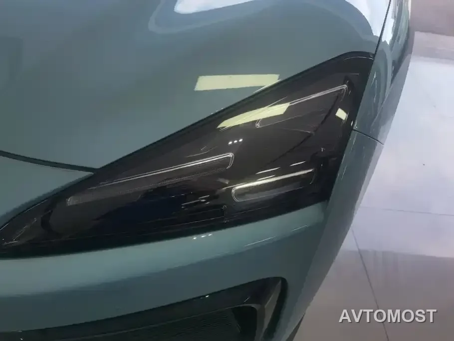 Baojun Yunhai 2024 140km Plug-in Hybrid — фото 11