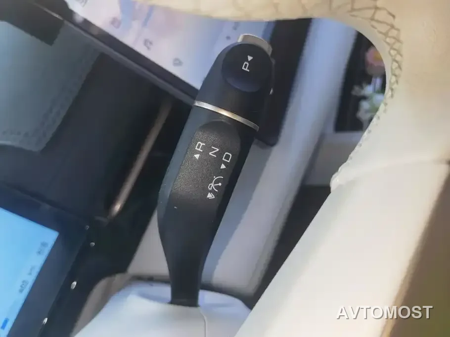 Baojun Yunhai 2024 140km Plug-in Hybrid — фото 16