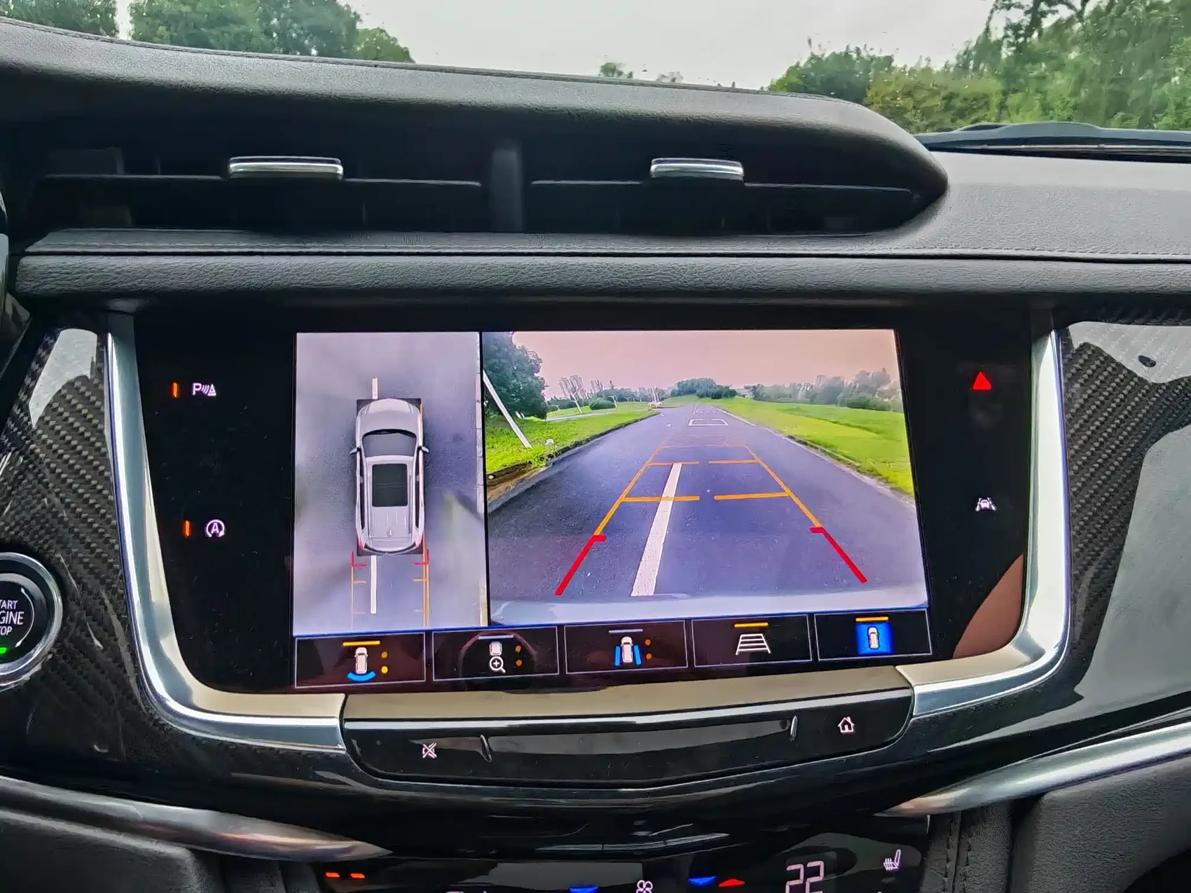 Cadillac XT6 2025 2.0T 6-Seater AWD Executive Black Label Edition — фото 22