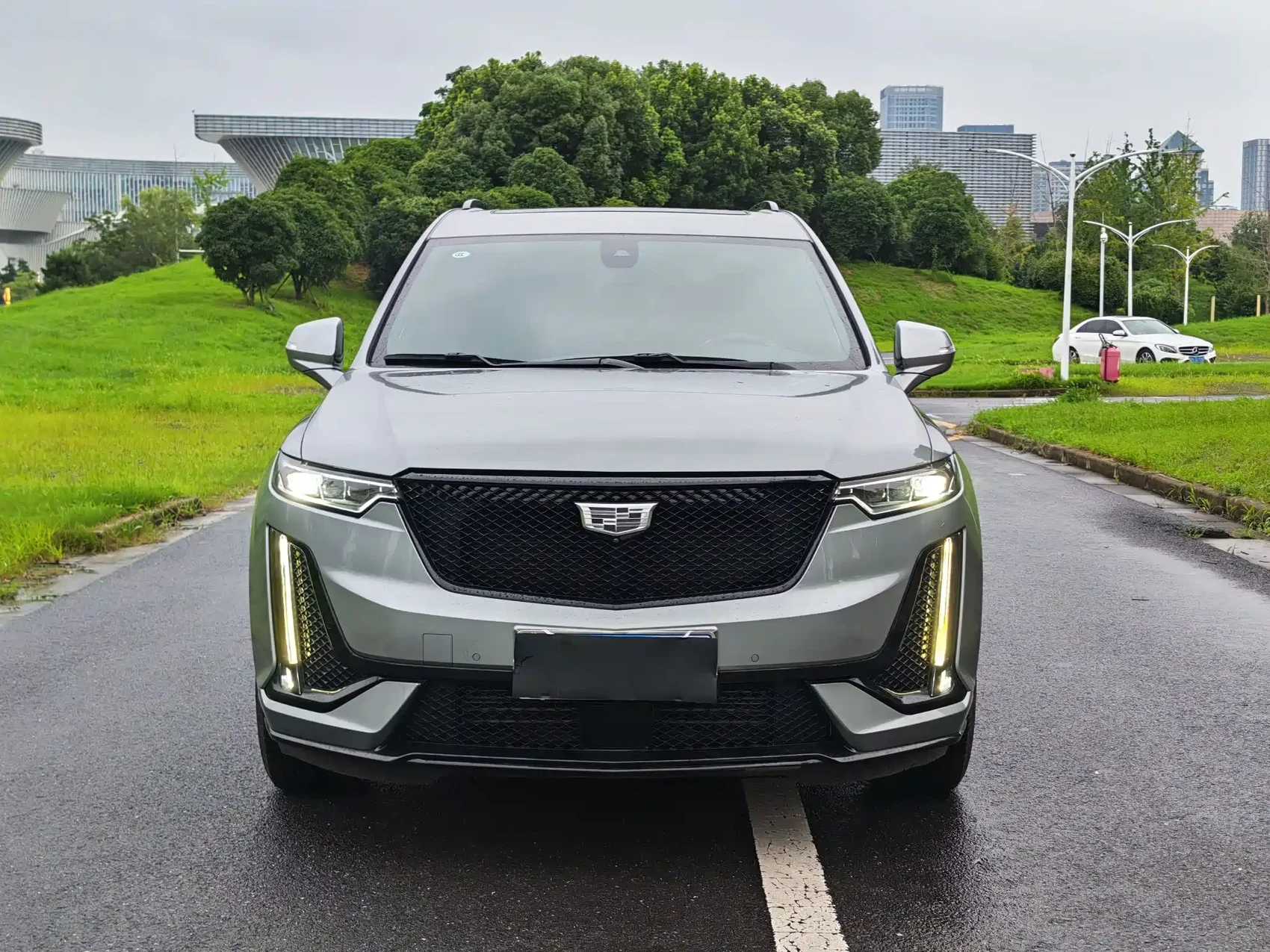 Cadillac XT6 2025 2.0T 6-Seater AWD Executive Black Label Edition — фото 24