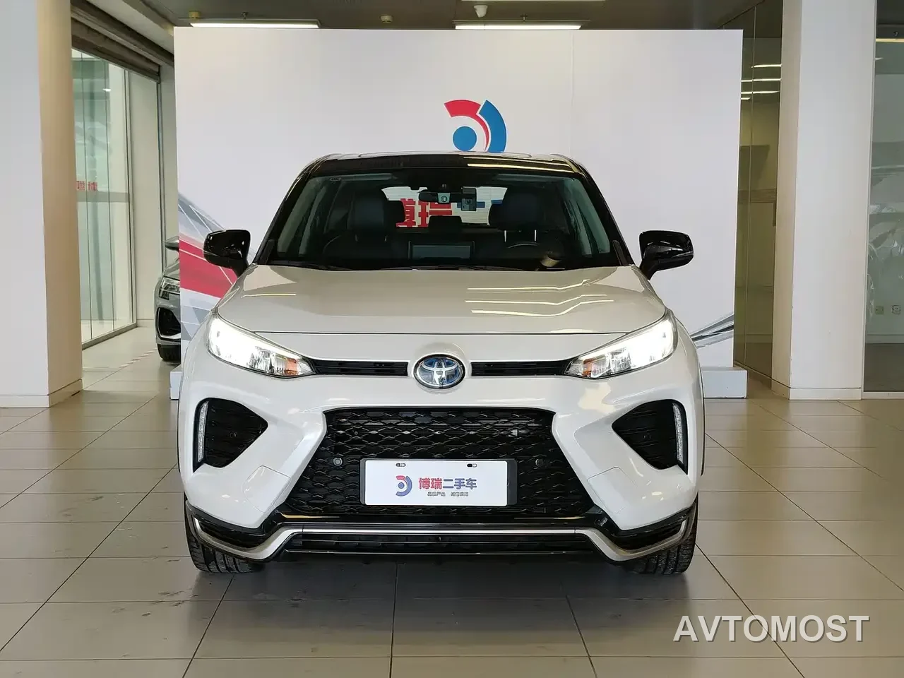 Toyota Wildlander New Energy 2021 High Performance 2.5L 2WD Power Edition — фото 2
