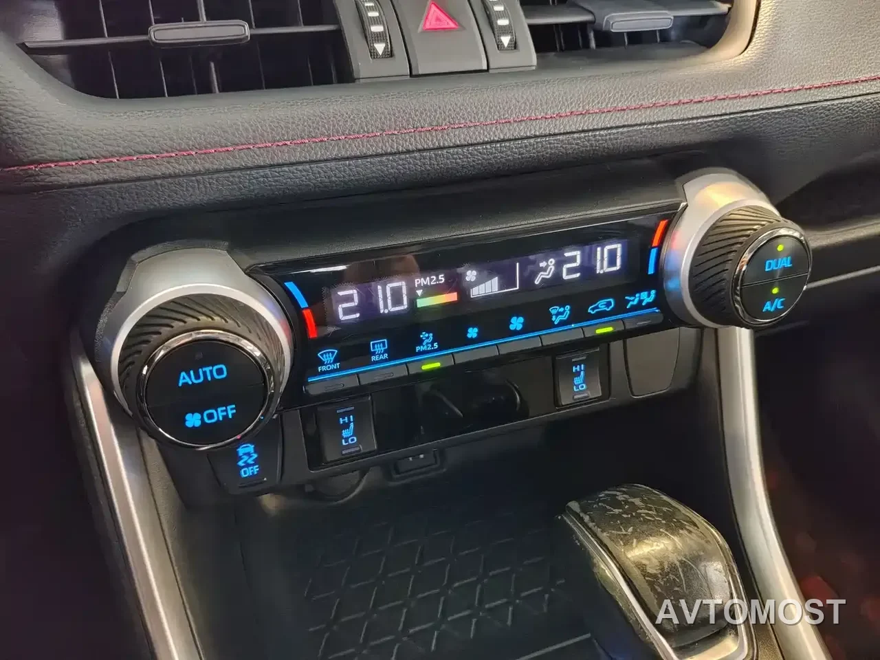 Toyota Wildlander New Energy 2021 High Performance 2.5L 2WD Power Edition — фото 10