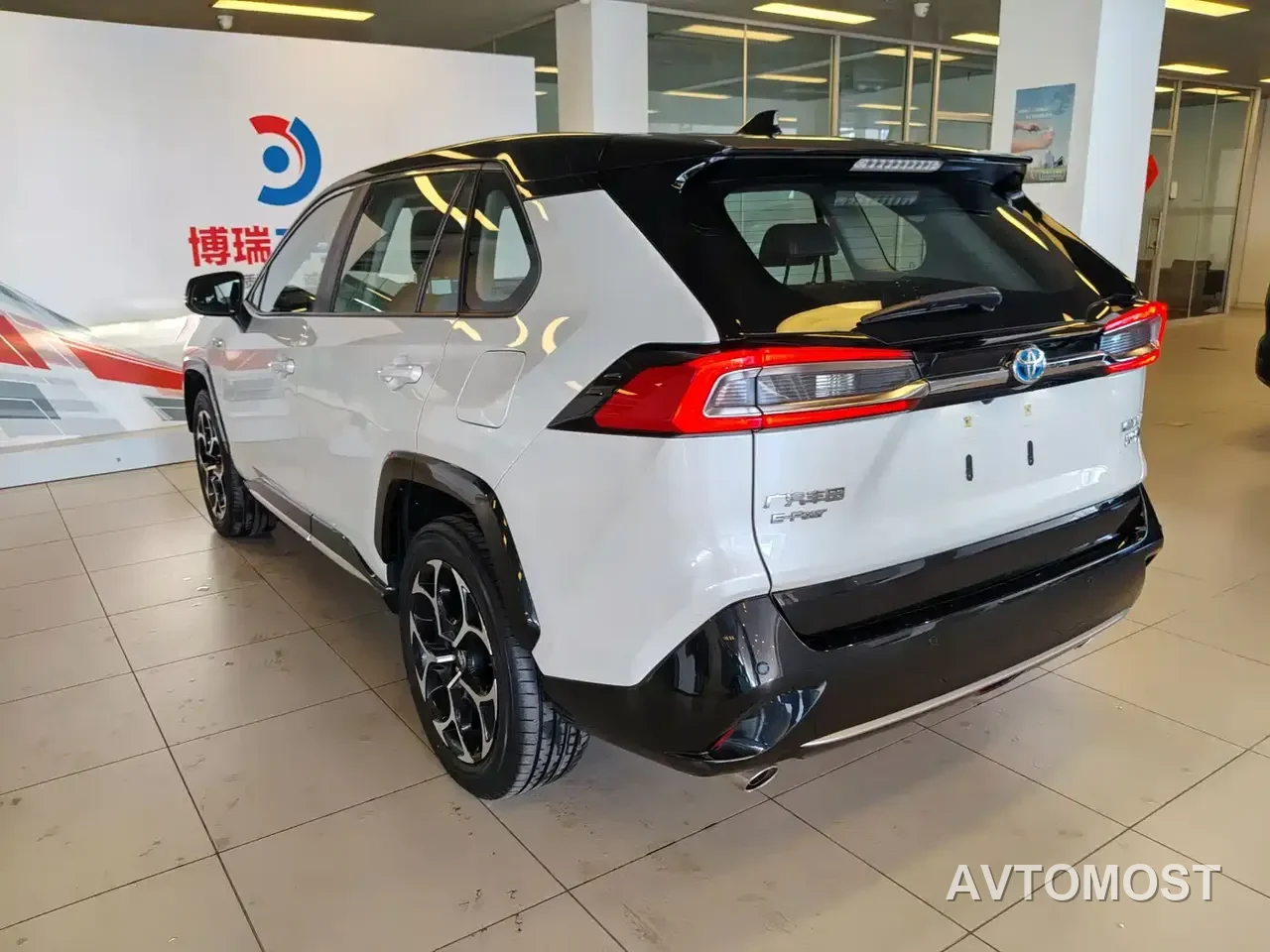 Toyota Wildlander New Energy 2021 High Performance 2.5L 2WD Power Edition — фото 27