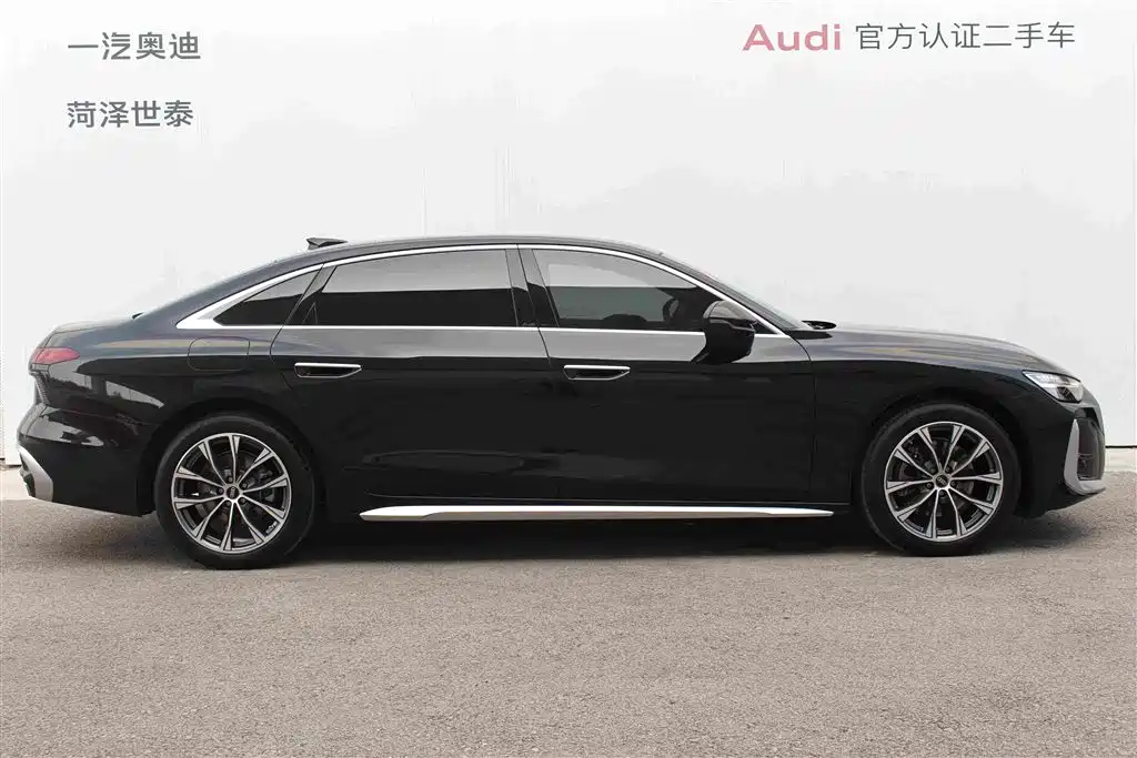 Audi A6L — фото 2