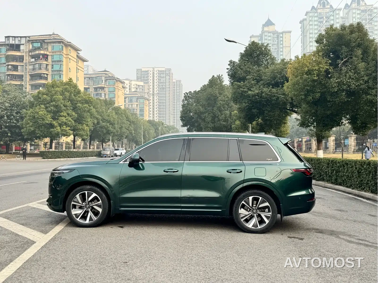 Li ONE 2021 Extended Range 6-Seater — фото 5