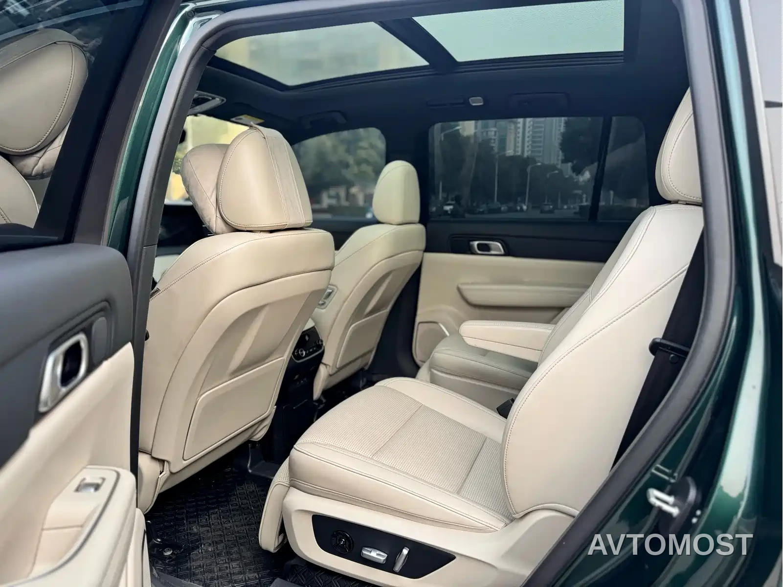 Li ONE 2021 Extended Range 6-Seater — фото 7