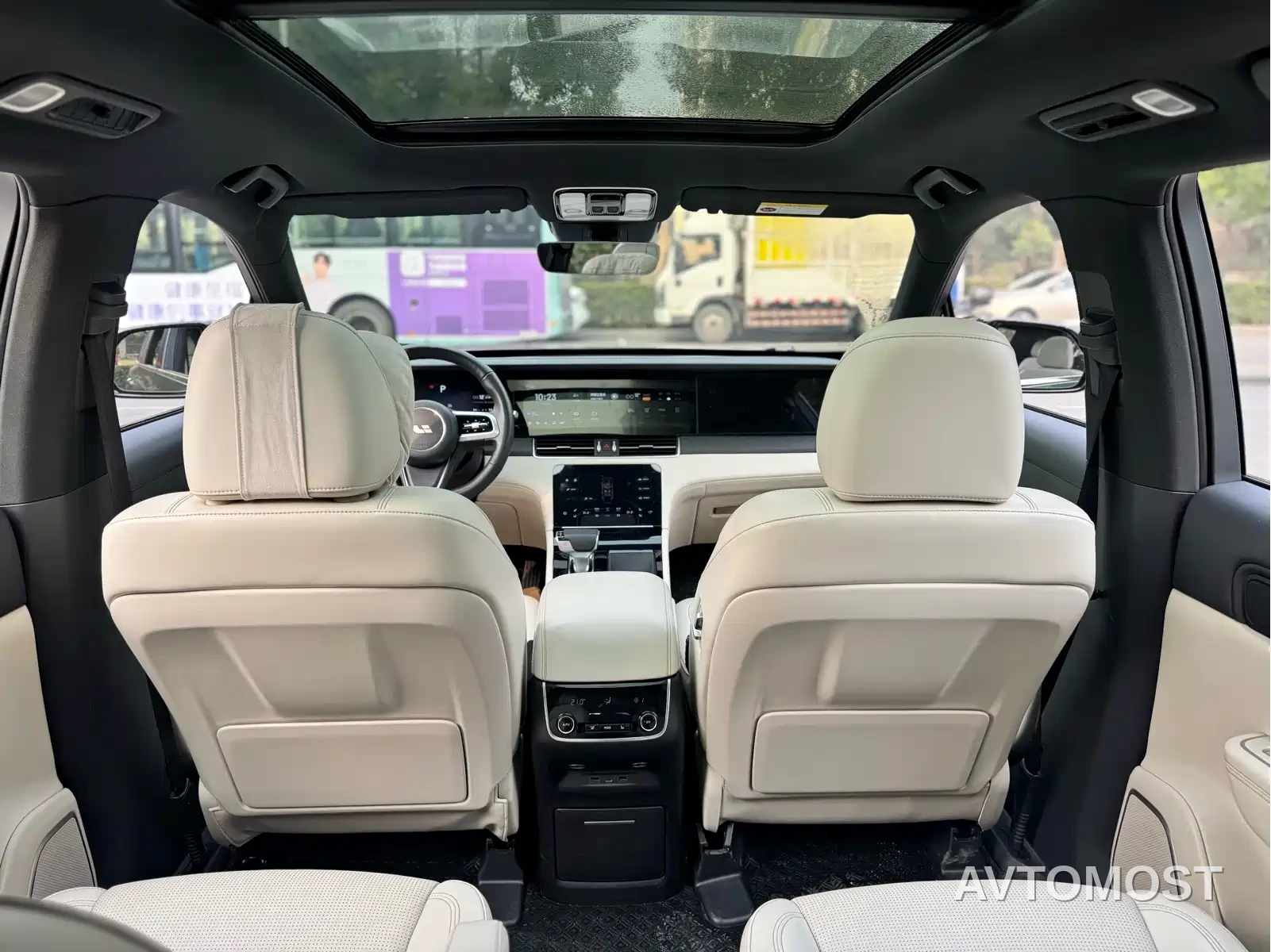 Li ONE 2021 Extended Range 6-Seater — фото 13