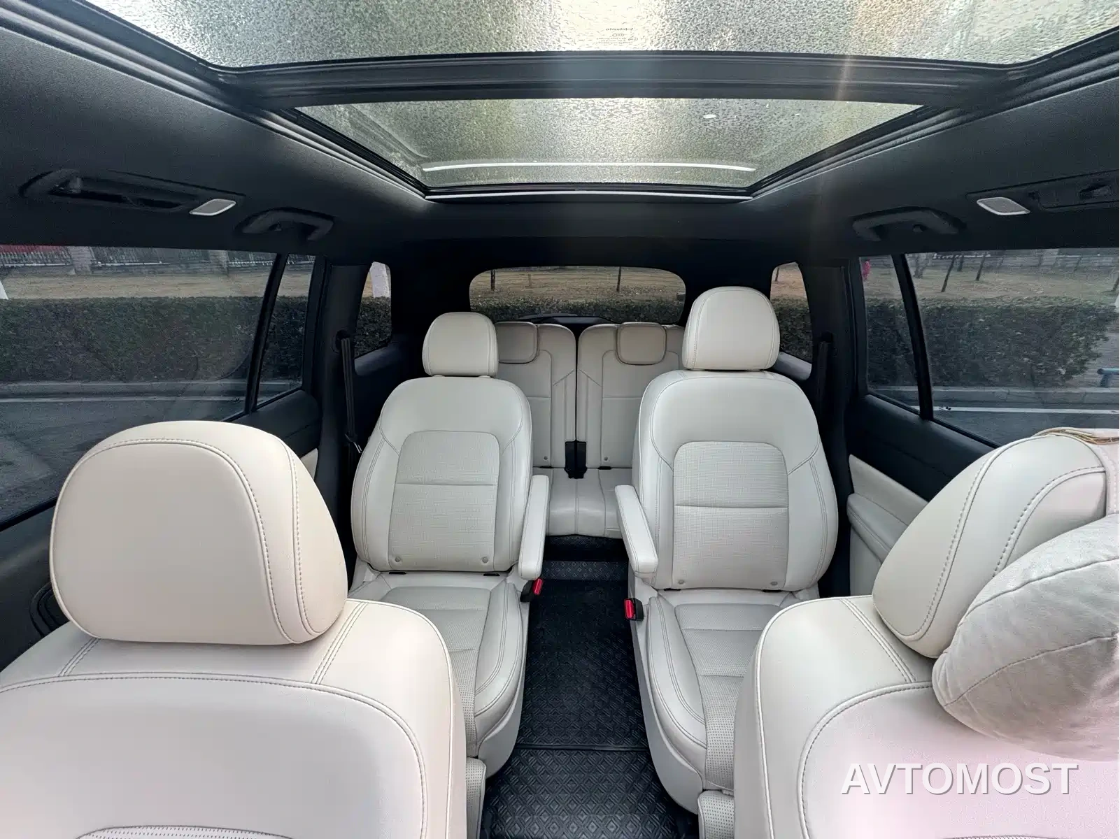 Li ONE 2021 Extended Range 6-Seater — фото 16