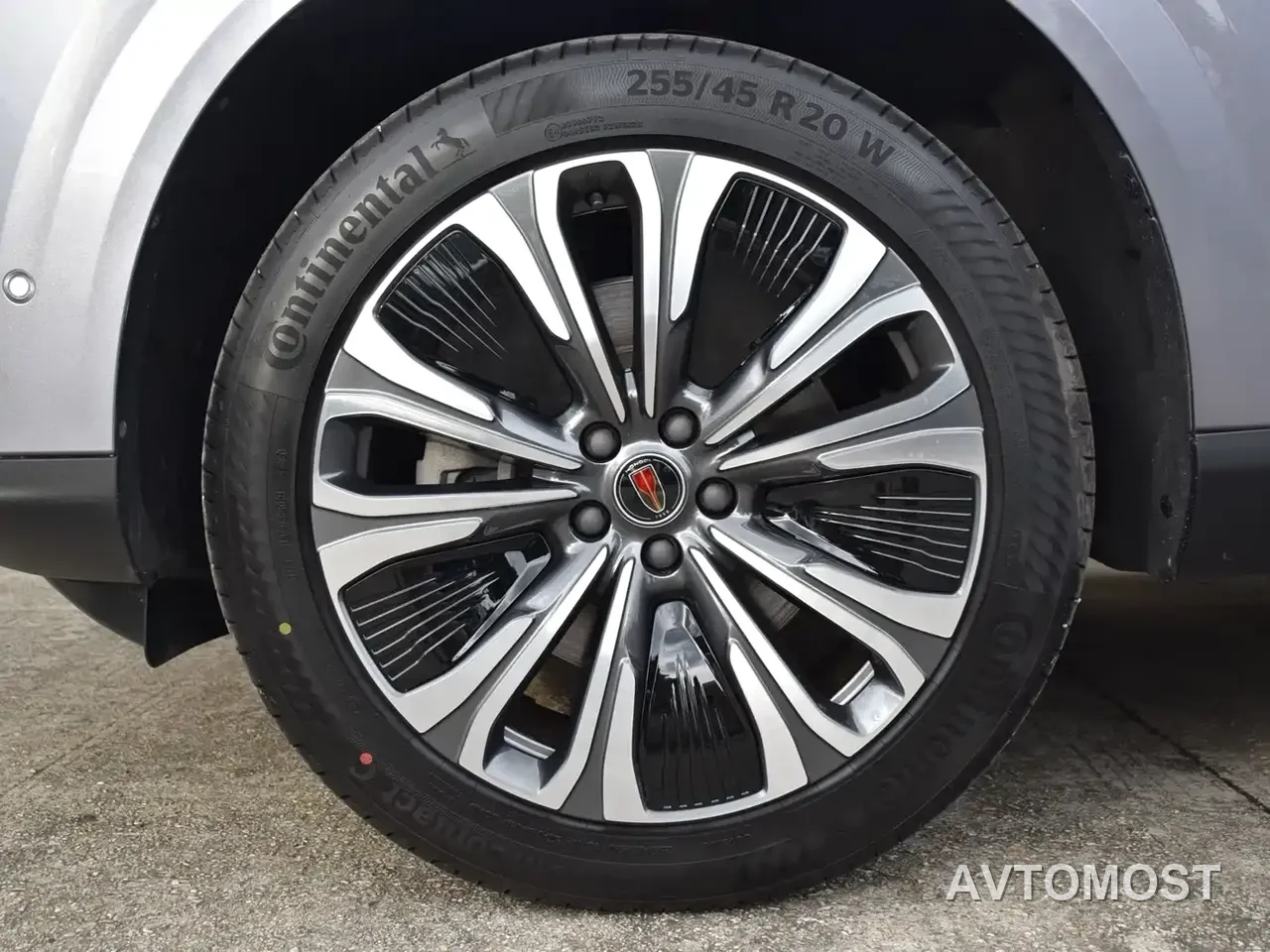 Hongqi HS6 PHEV 2025 High-end Model — фото 16