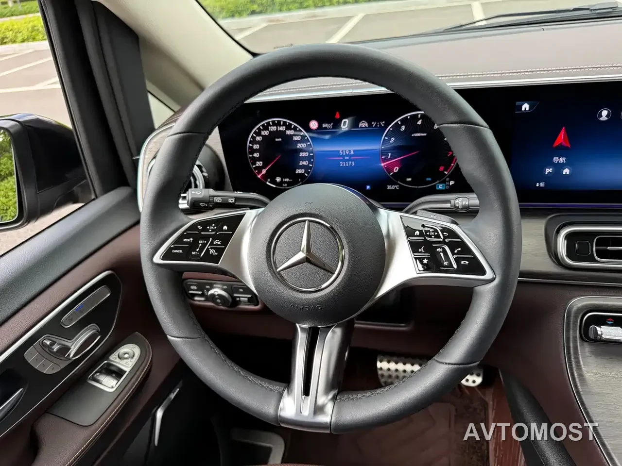 Mercedes-Benz V-Class 2024 V 300 L Long Wheelbase Luxury Edition — фото 14