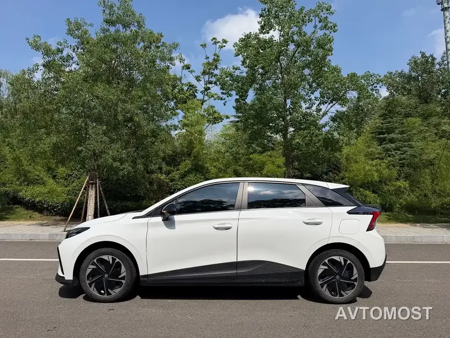 MG4 EV 2023 415km Overseas Champion Edition
