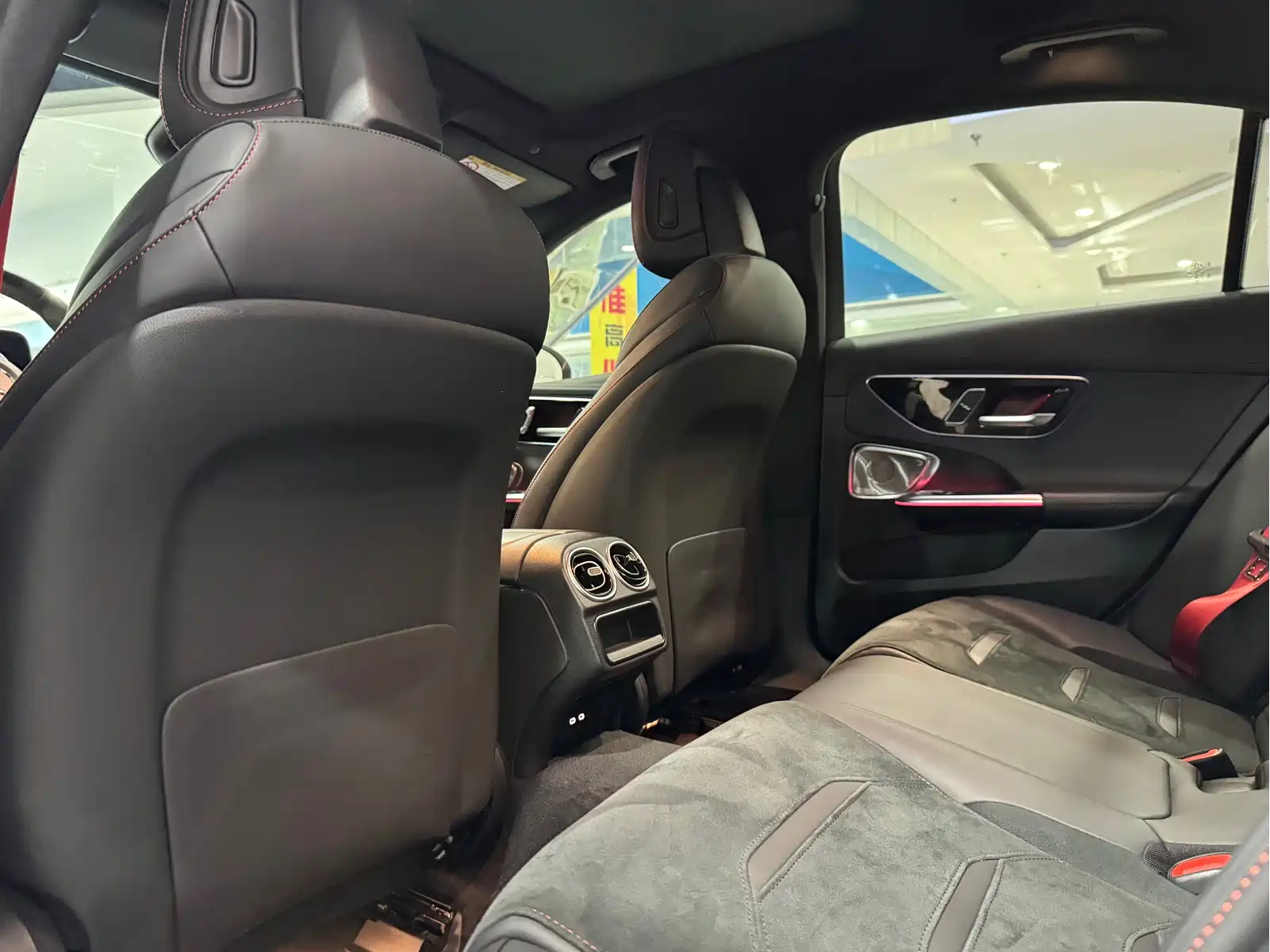 Mercedes-Benz C-Class AMG 2024 Facelift AMG C 43 4MATIC — фото 9