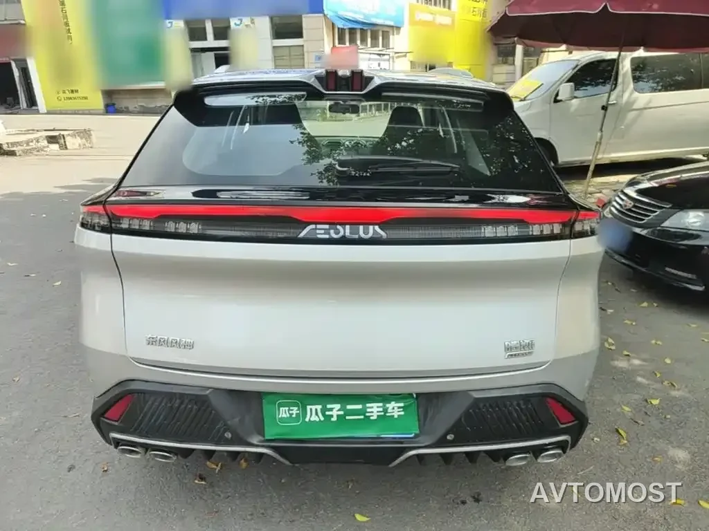 Dongfeng Aeolus Haohan 2023 DH-i 1.5T Luxury Edition — фото 6
