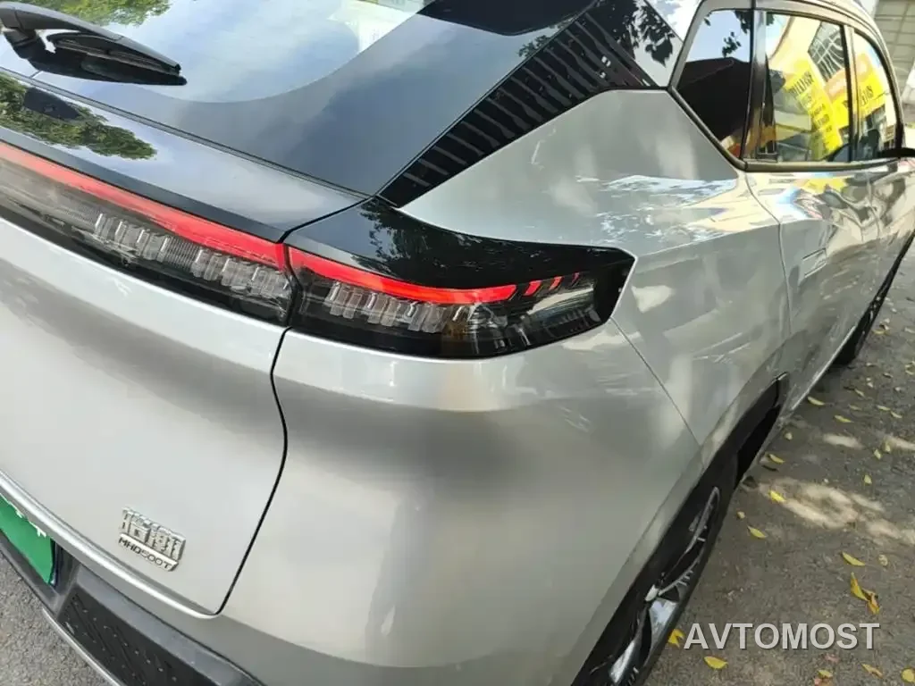 Dongfeng Aeolus Haohan 2023 DH-i 1.5T Luxury Edition — фото 8