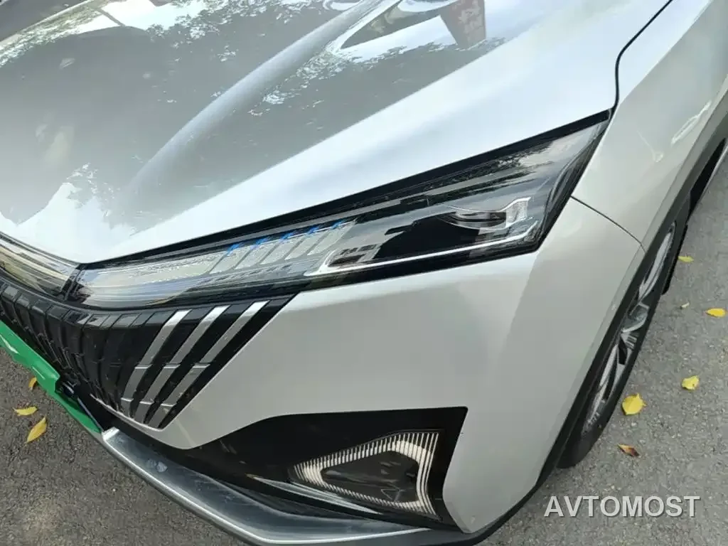 Dongfeng Aeolus Haohan 2023 DH-i 1.5T Luxury Edition — фото 23
