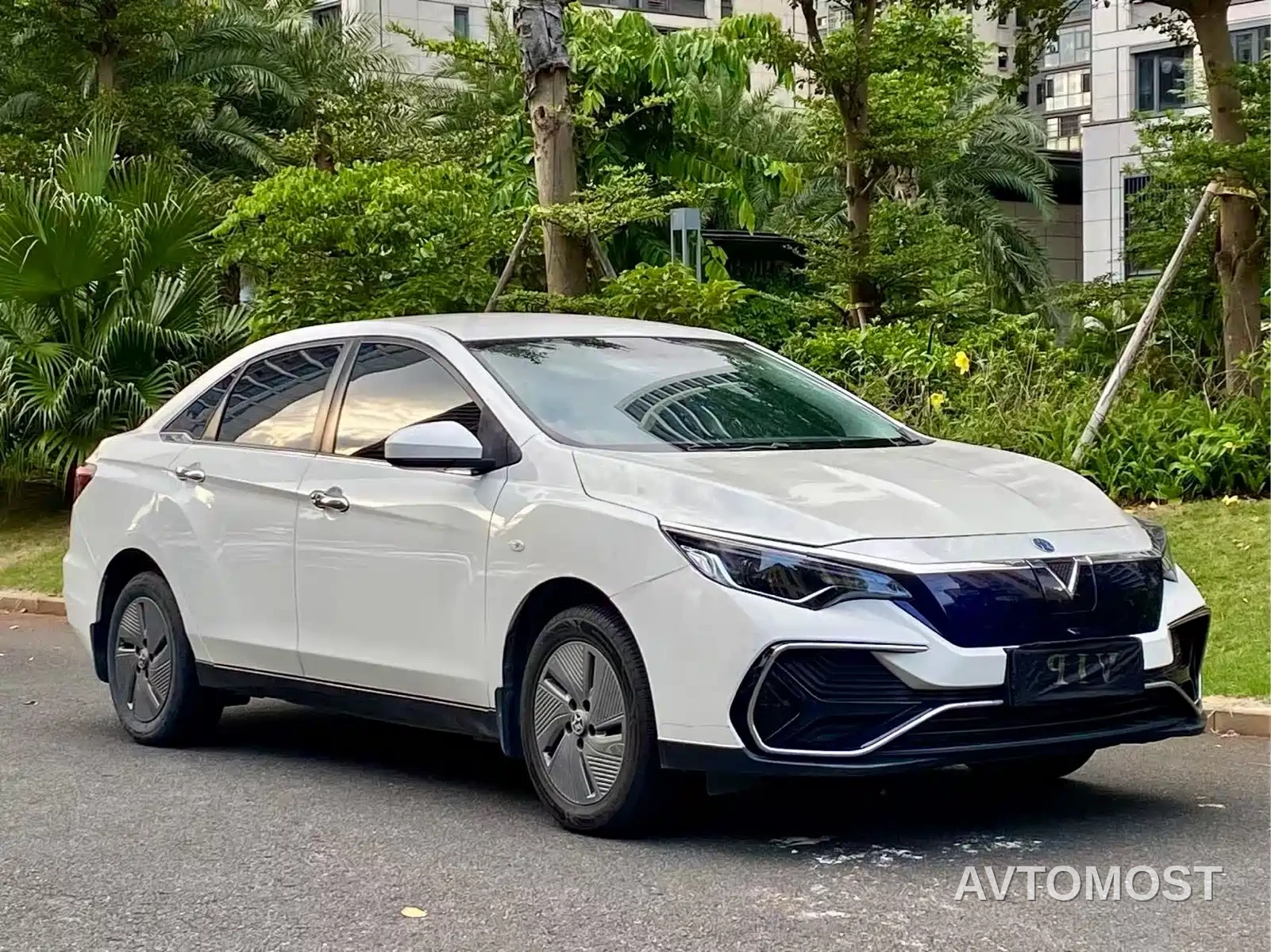 Venucia D60EV 2023 PLUS Smart Drive SI Edition — фото 3