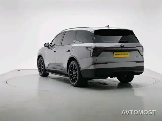 Ford Edge 2023 Edge L 2.0T EcoBoost E Hybrid FWD 7-Seater Trend — фото 5
