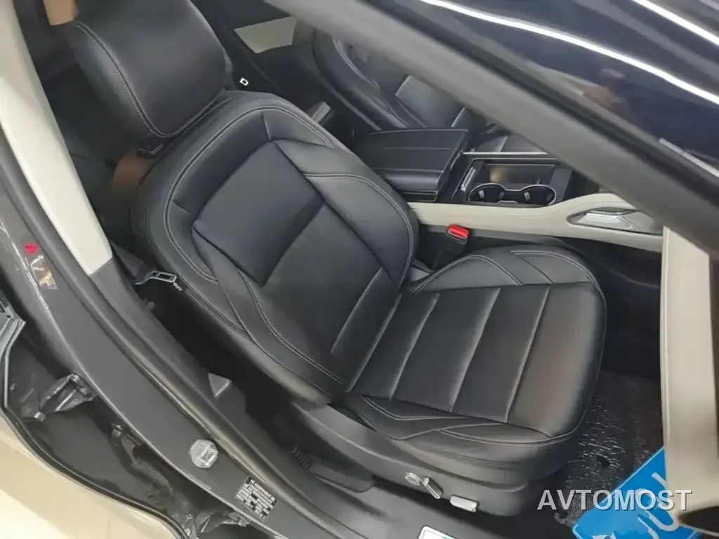 Lincoln Nautilus 2023 2.0T 4WD Premium Hybrid Edition — фото 23