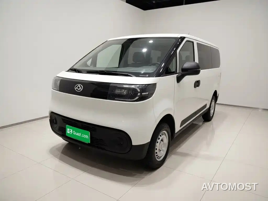 SAIC Maxus Dana V1 2025 Low Roof Multi-purpose Version 42kWh — фото 1