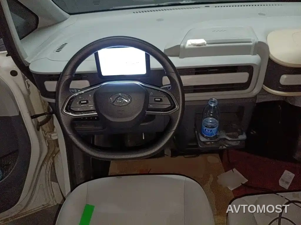 SAIC Maxus Dana V1 2025 Low Roof Multi-purpose Version 42kWh — фото 3