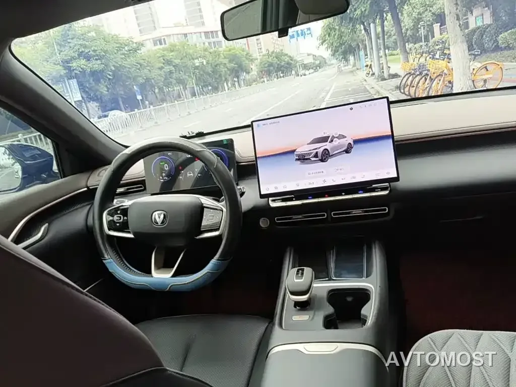 Changan Eado — фото 12