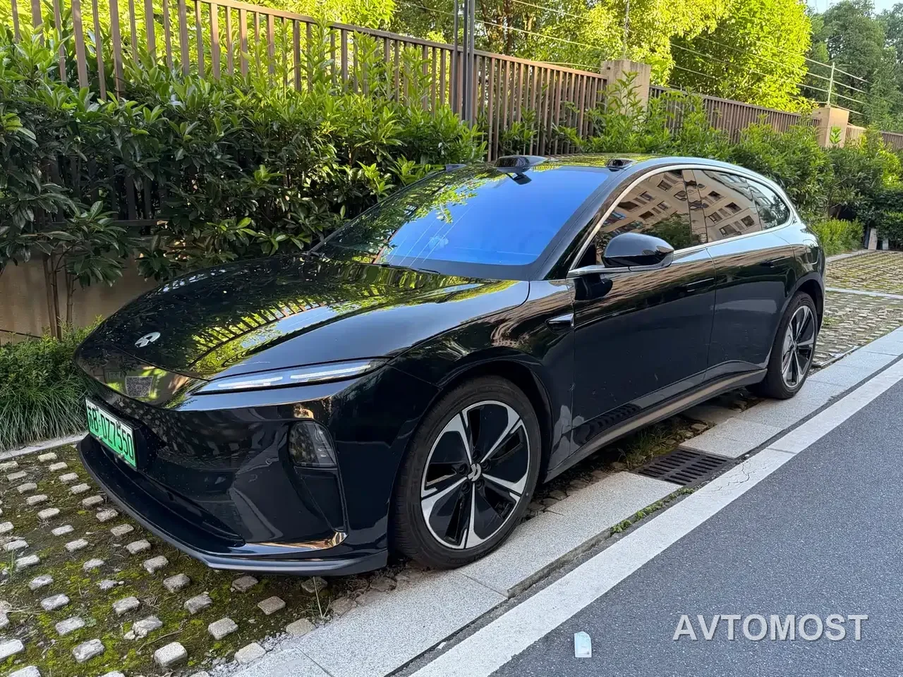 NIO ET5T 2023 Model 75kWh Touring — фото 3