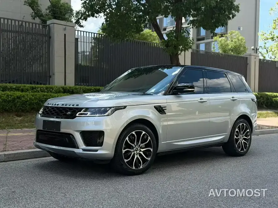 Land Rover Range Rover Sport 2022 3.0 L6 Gloss Black Edition