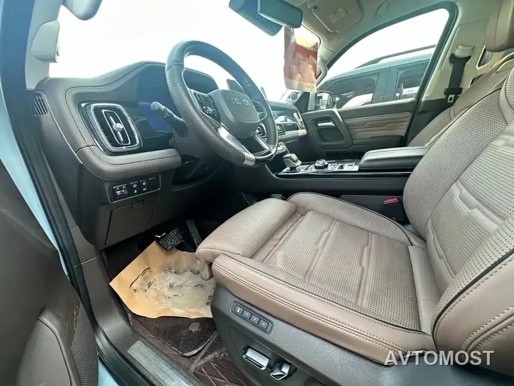 BAIC ORV Beijing Off-Road BJ60 2022 2.0T May Day Edition 7-Seater — фото 4