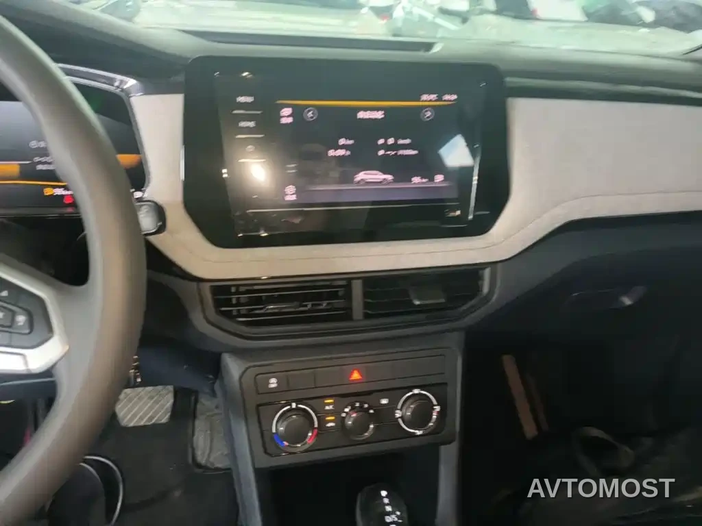 Volkswagen Tharu 2025 Model Rising Star 1.5L Advance Edition — фото 7