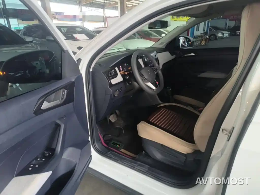Volkswagen Tharu 2025 Model Rising Star 1.5L Advance Edition — фото 10