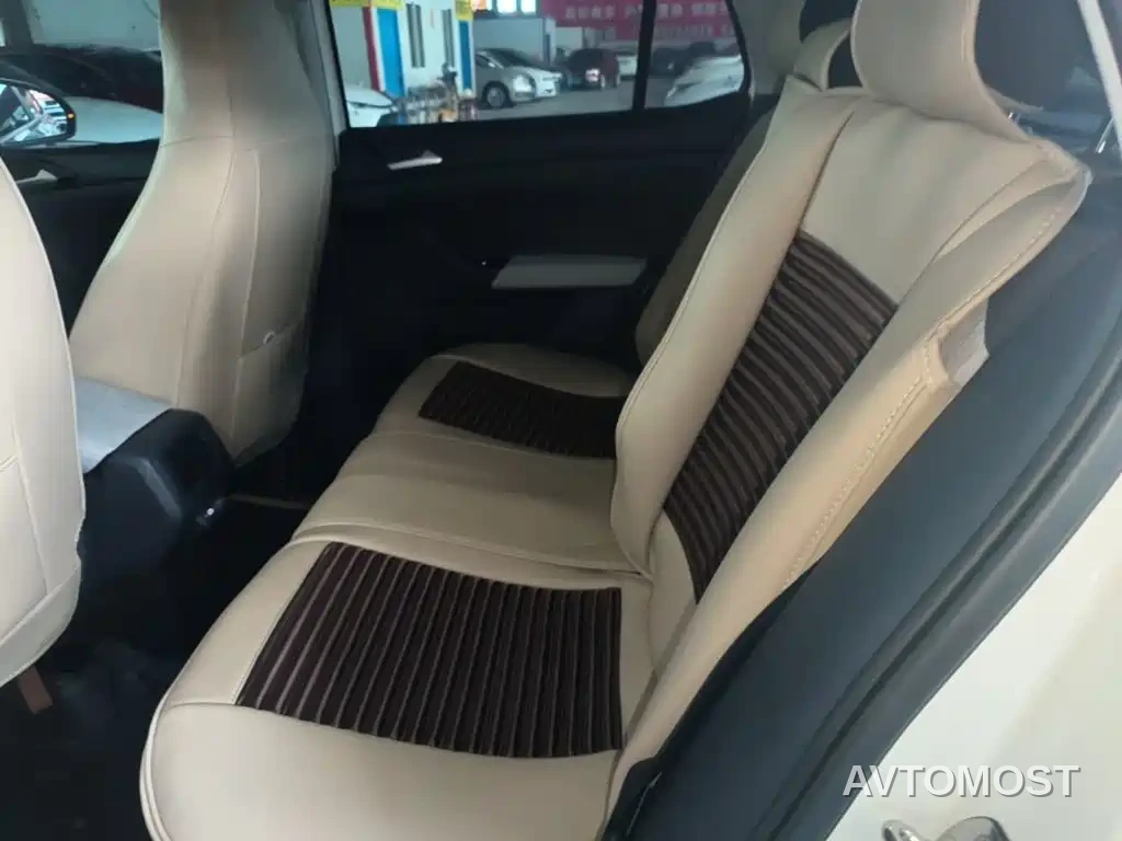 Volkswagen Tharu 2025 Model Rising Star 1.5L Advance Edition — фото 11
