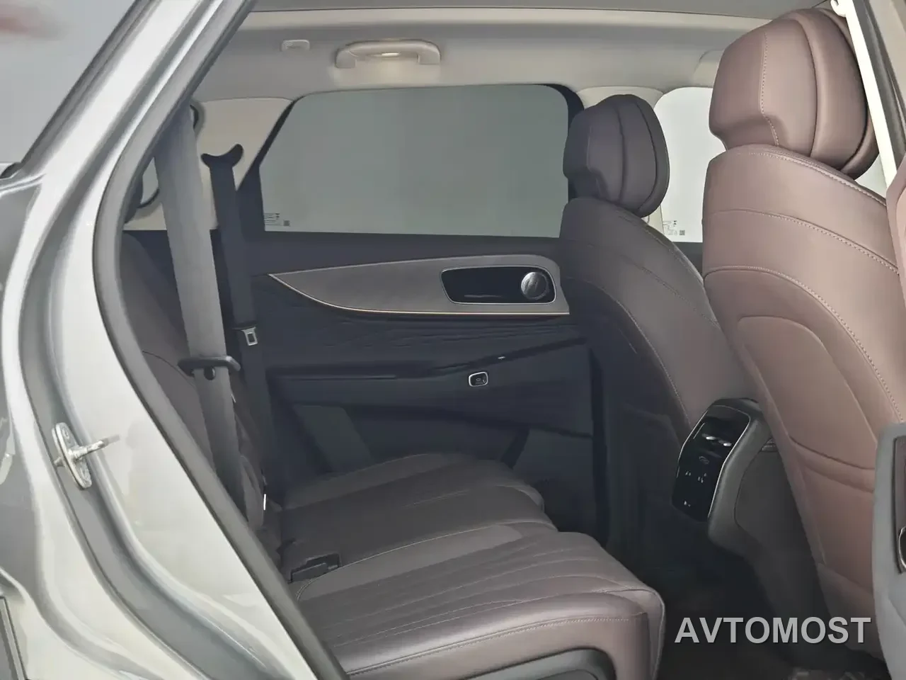 Chery Tiggo 9 C-DM 2025 1.5T 106KM Super Comfort Edition 5-Seater NCM — фото 15