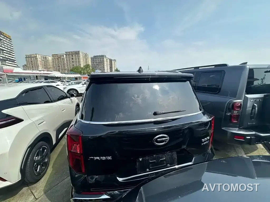 GAC Trumpchi GS8 2022 Dual Engine Series 2.0TM 2WD Premium Edition (7-Seater) — фото 10