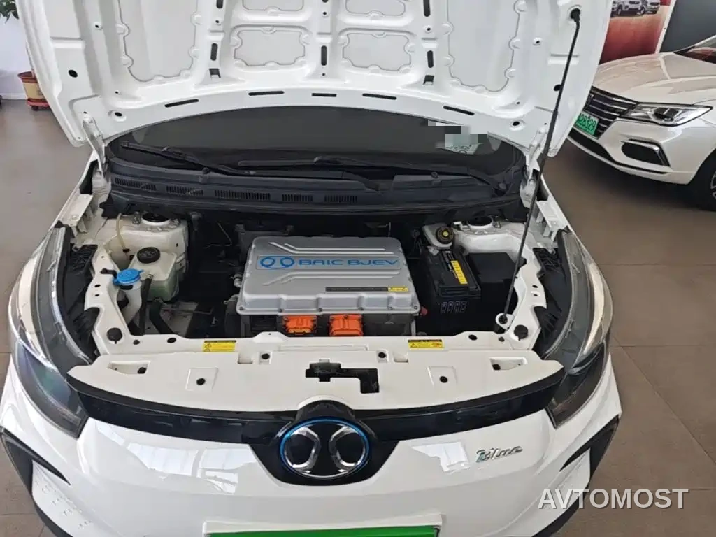 BAIC New Energy EC5 2019 New Trend Edition — фото 16