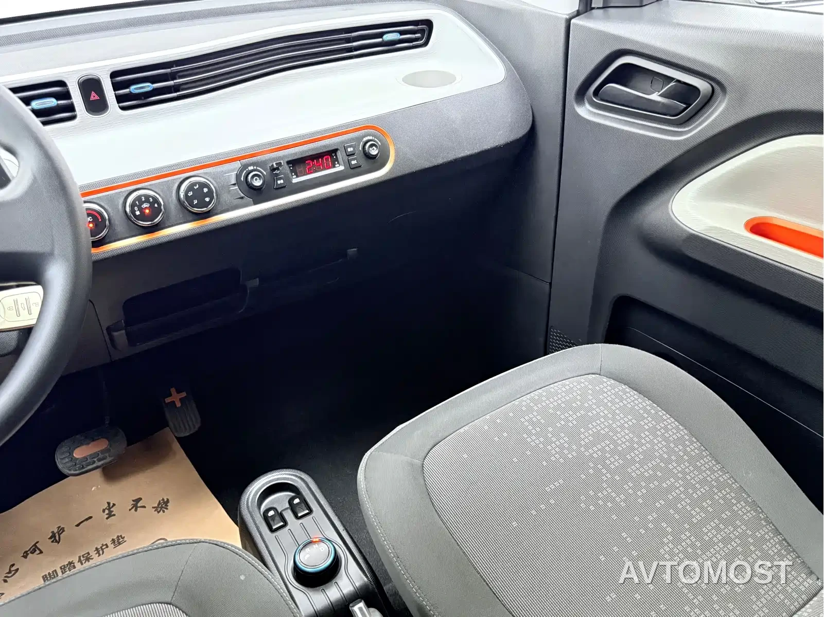 Wuling Motors Hongguang MINIEV 2020 Freedom Edition (LFP Battery) — фото 6