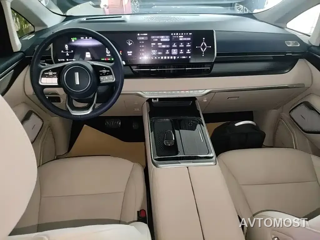 WEY Alpine 2023 AWD Flagship — фото 10