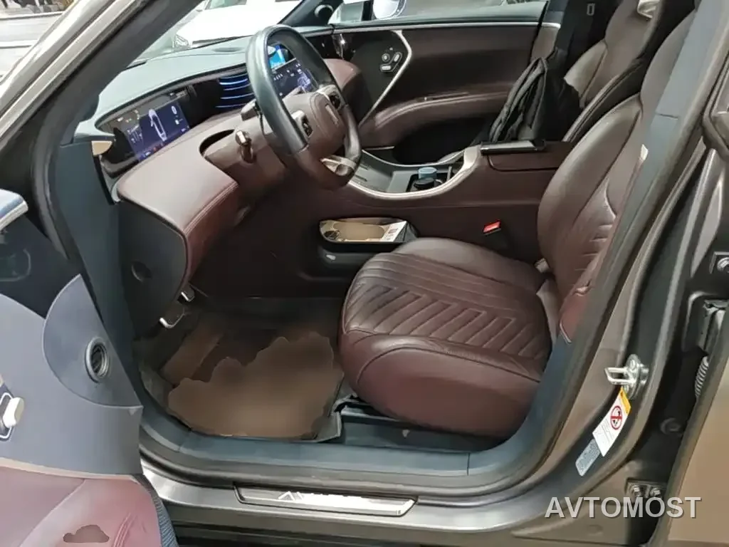 Avatr 11 2022 Long Range Dual Motor Luxury Edition 5-seater — фото 13