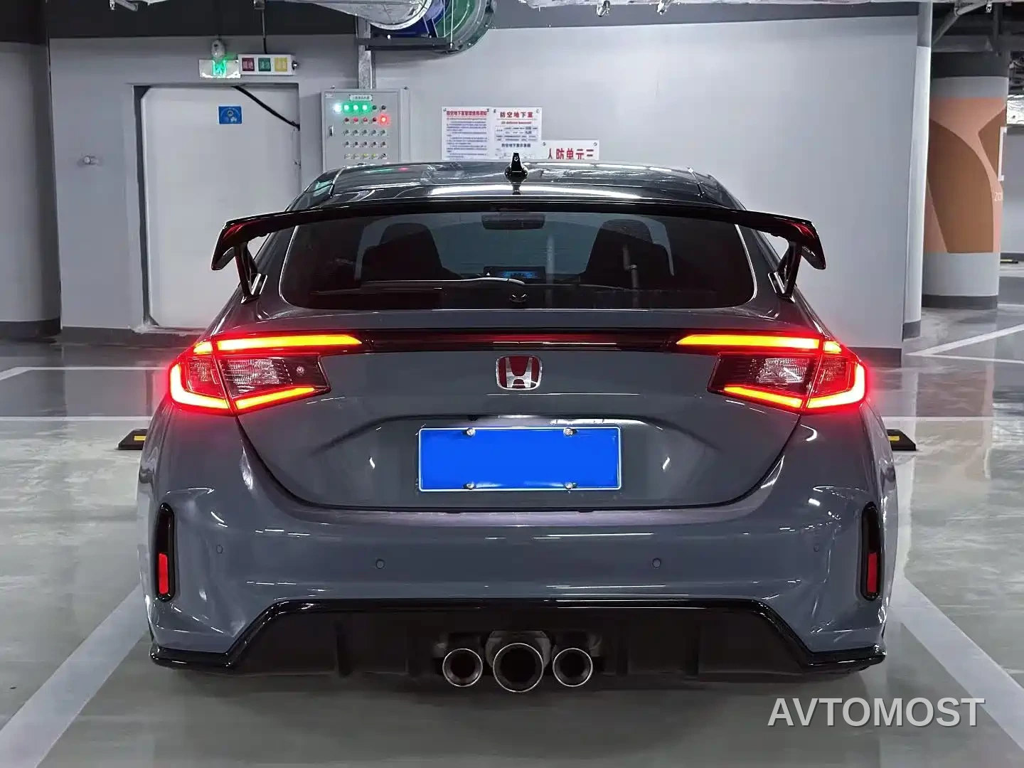 Honda Civic (Import) 2023 2.0T 420TURBO TYPE R — фото 2