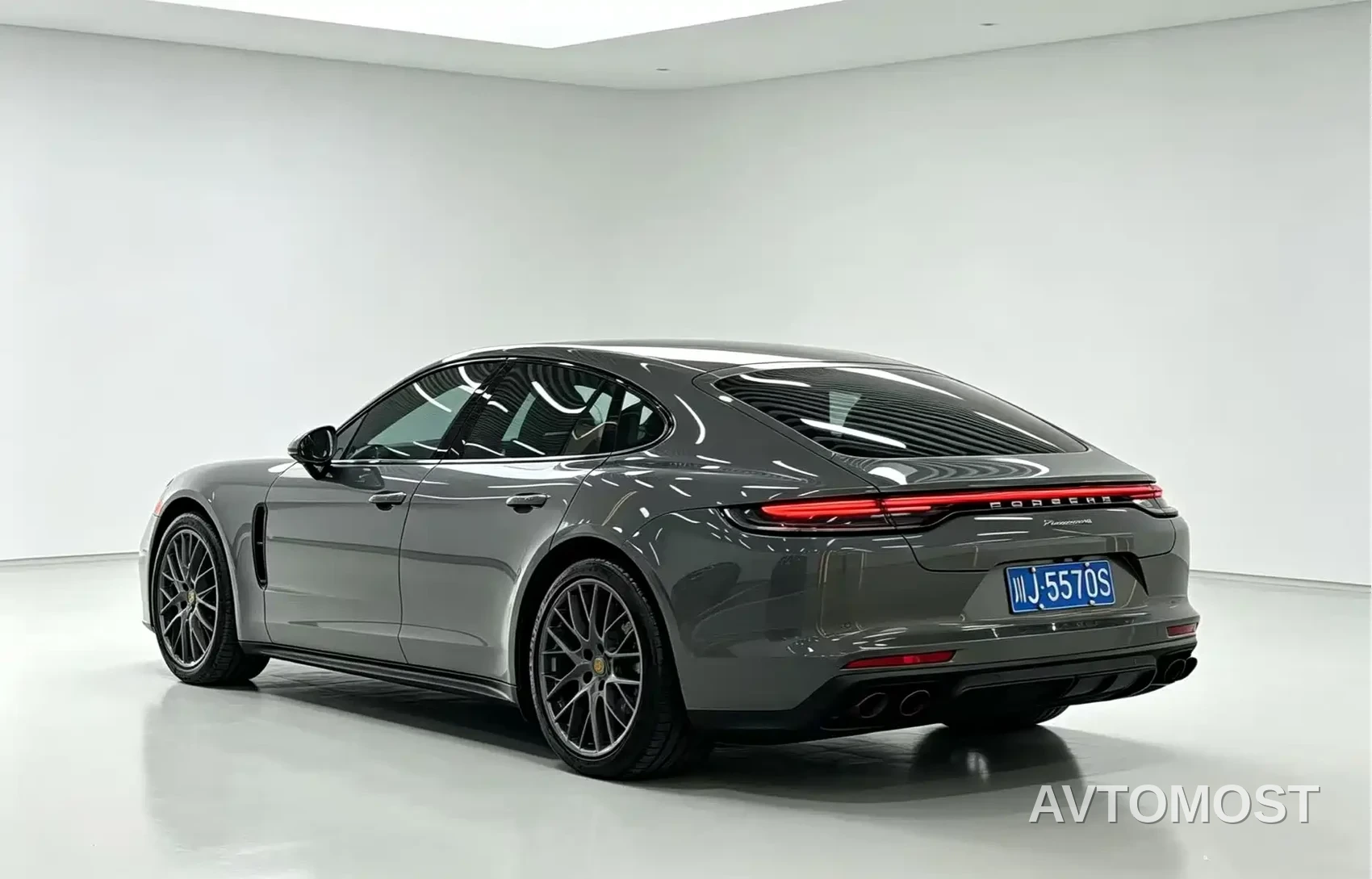 Porsche Panamera 2023 Panamera 2.9T — фото 2